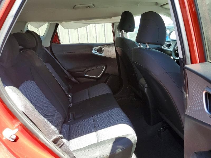 2022 KIA SOUL LX 10