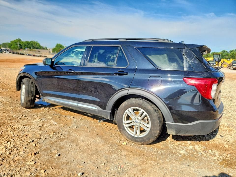 2020 FORD EXPLORER XLT 2