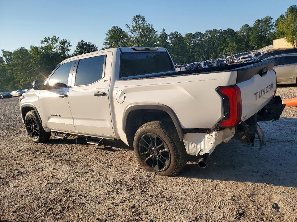 2024 TOYOTA TUNDRA SR5 2