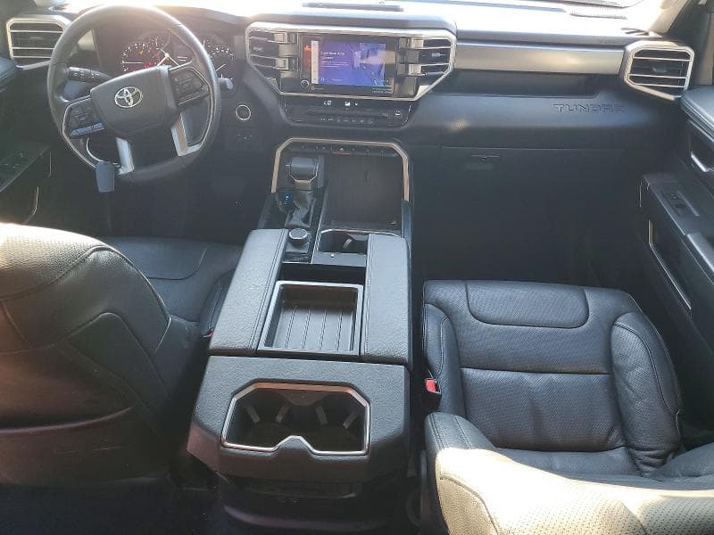 2024 TOYOTA TUNDRA SR5 8