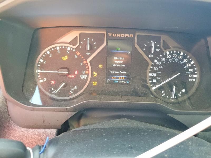 2024 TOYOTA TUNDRA SR5 9
