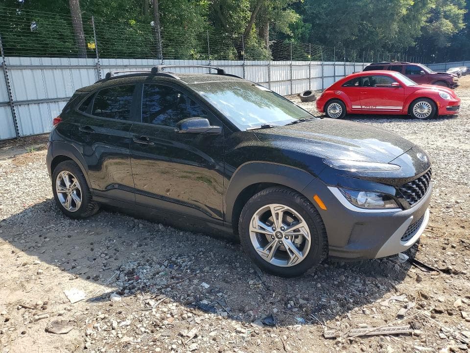 2022 HYUNDAI KONA SEL 4