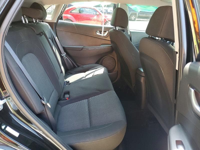 2022 HYUNDAI KONA SEL 10