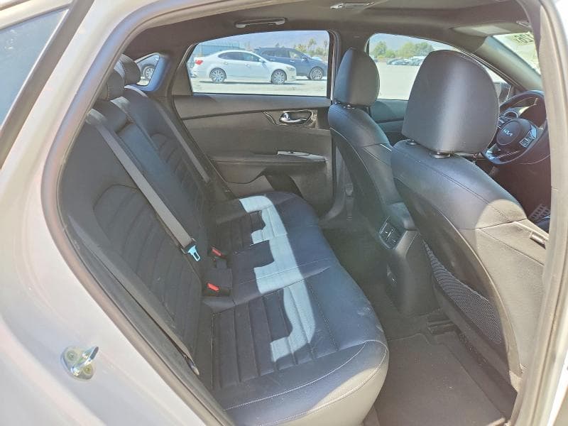 2023 KIA FORTE GT LINE 10