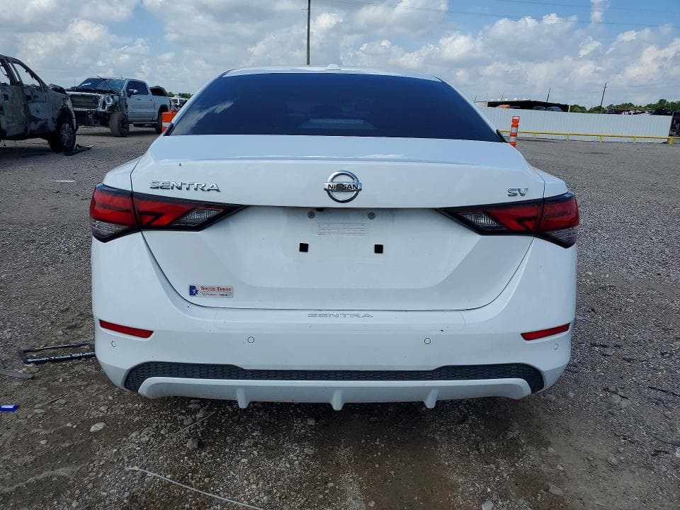 2022 NISSAN SENTRA SV 6
