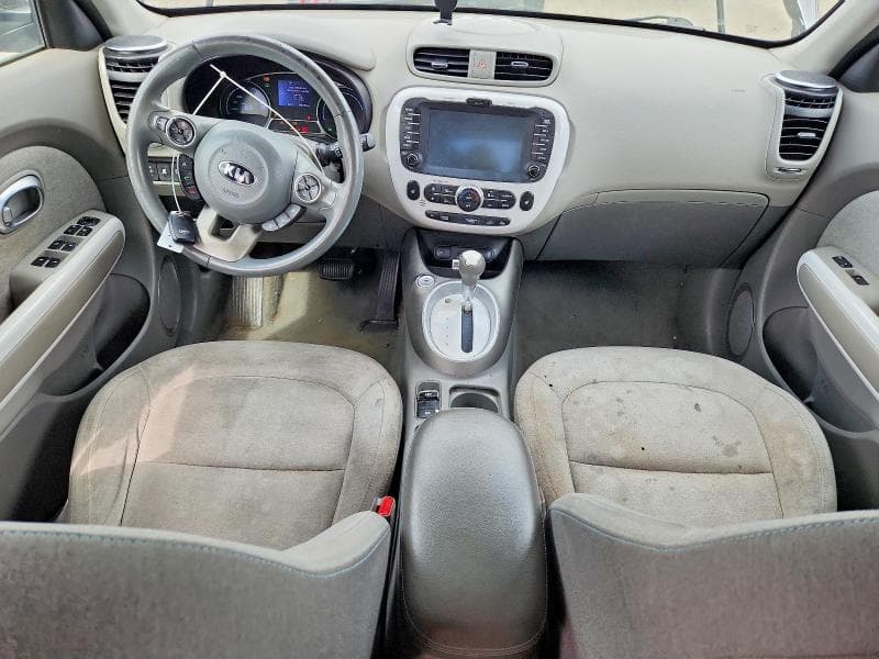 2016 KIA SOUL EV BASE 8