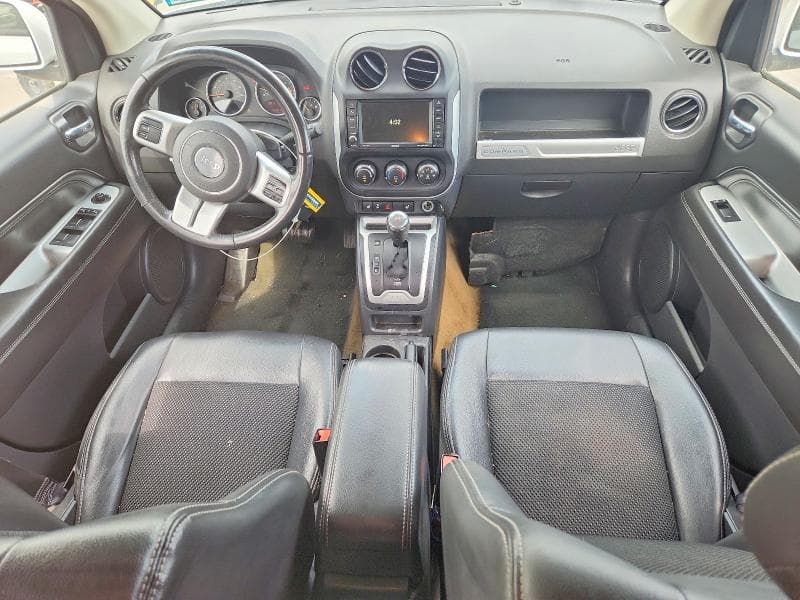 2016 JEEP COMPASS LATITUDE 8