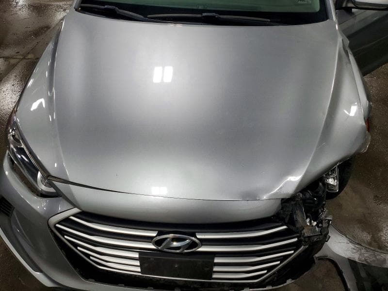2017 HYUNDAI ELANTRA SE SE 11
