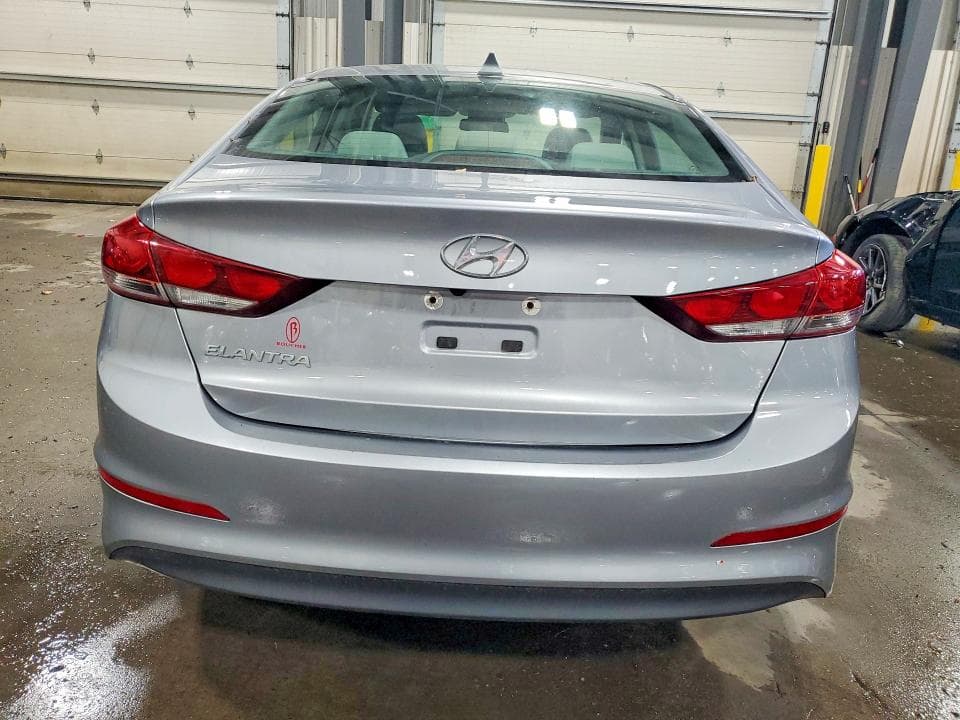 2017 HYUNDAI ELANTRA SE SE 6