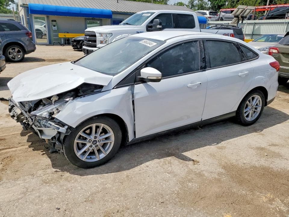 2016 FORD FOCUS SE 1