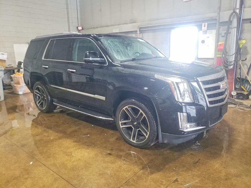 2018 CADILLAC ESCALADE LUXURY 4