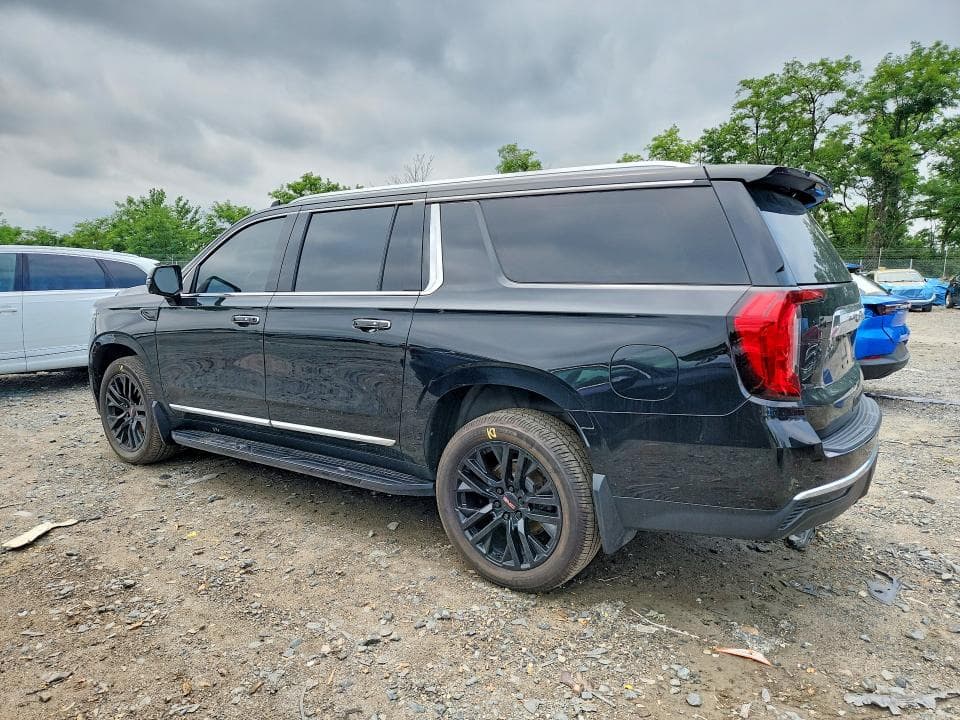 2021 GMC YUKON XL K1500 SLT 2