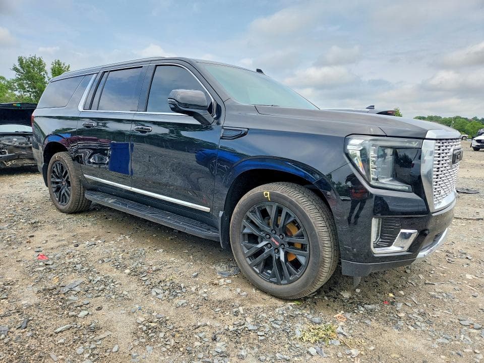 2021 GMC YUKON XL K1500 SLT 4