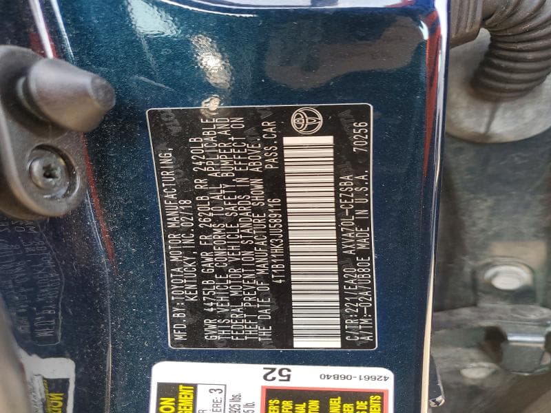 2018 TOYOTA CAMRY SE 12