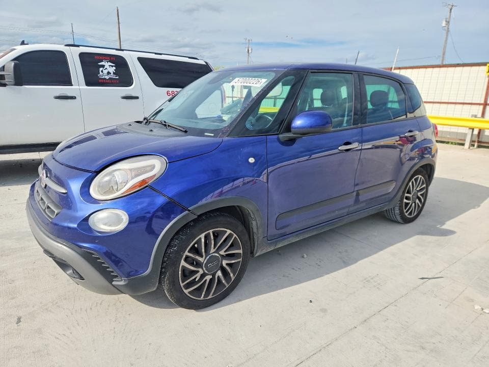 2019 FIAT 500L TREKKING - 1
