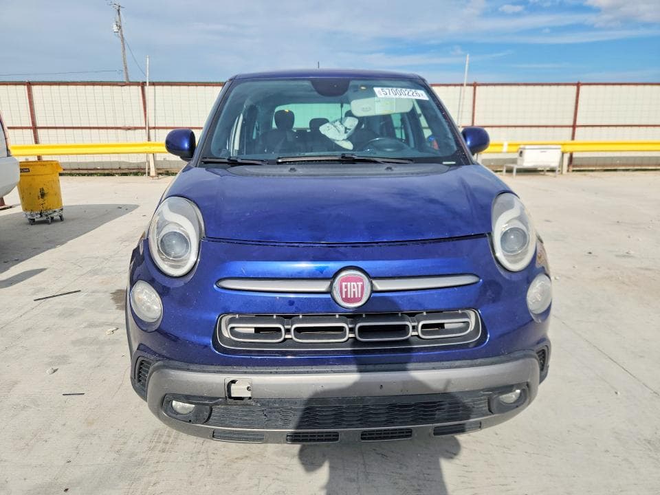 2019 FIAT 500L TREKKING 5