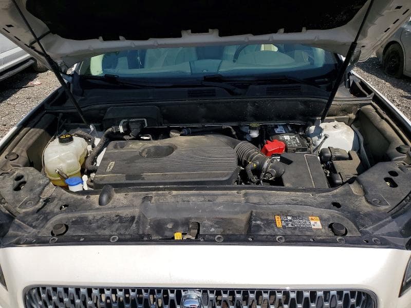 2019 LINCOLN NAUTILUS RESERVE 12
