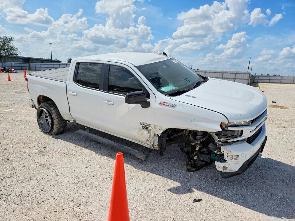 2020 CHEVROLET SILVERADO K1500 RST 4