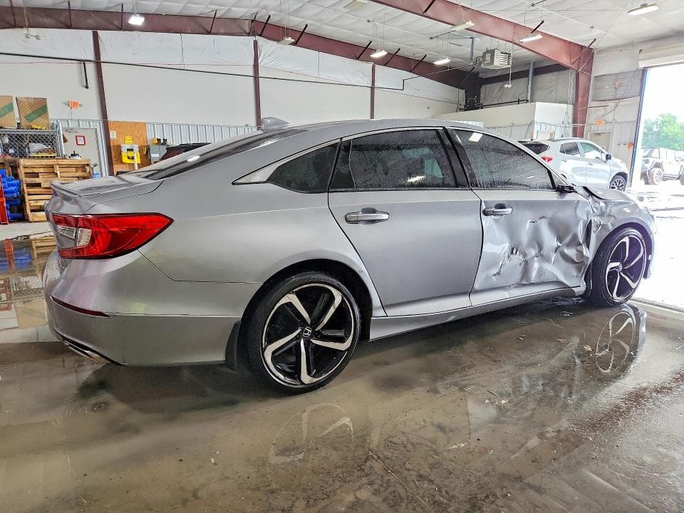 2018 HONDA ACCORD SPORT 3