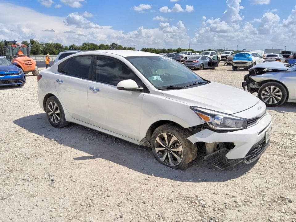 2023 KIA RIO S 4
