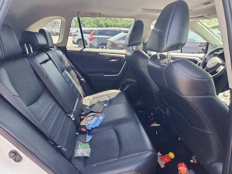2023 TOYOTA RAV4 LIMITED 11