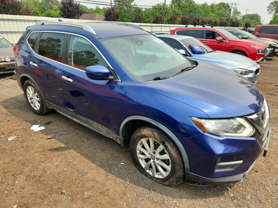 2020 NISSAN ROGUE SV 4