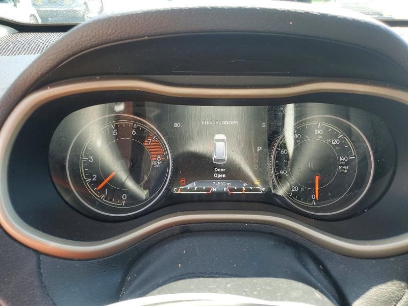 2017 JEEP CHEROKEE LIMITED 9