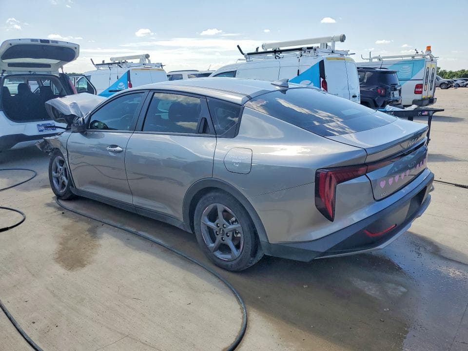 2025 KIA K4 LXS 2