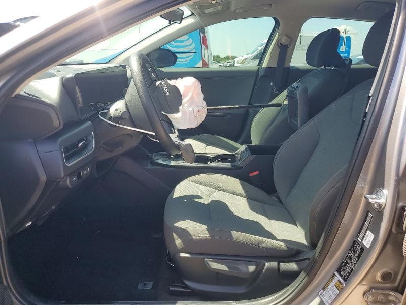 2025 KIA K4 LXS 7