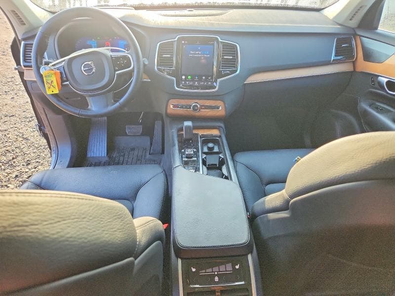 2023 VOLVO XC90 PLUS 8