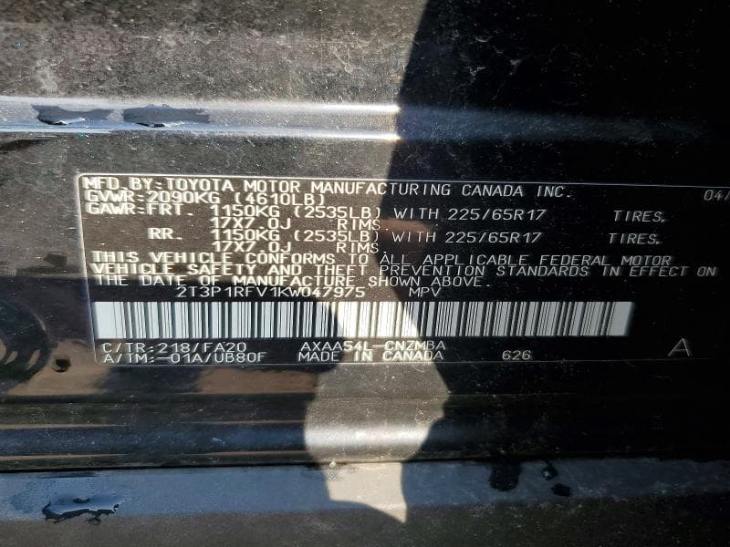 2019 TOYOTA RAV4 XLE 13