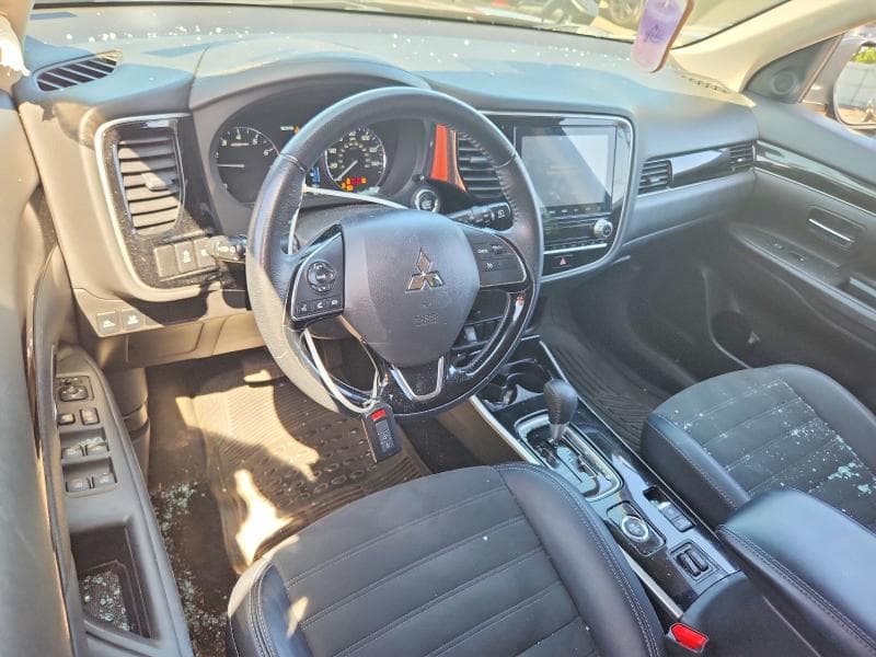 2020 MITSUBISHI OUTLANDER SE 8