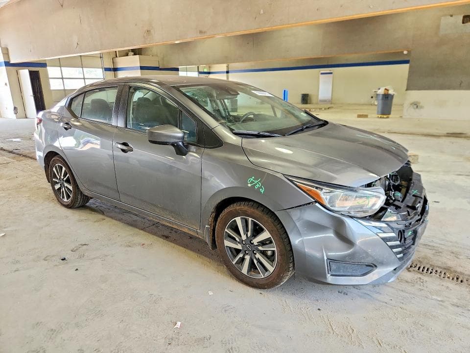 2024 NISSAN VERSA SV 4