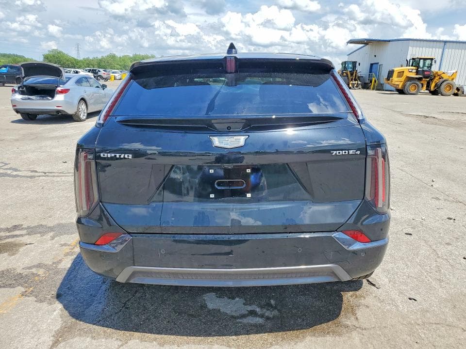 2026 CADILLAC OPTIQ SPORT SPORT 6
