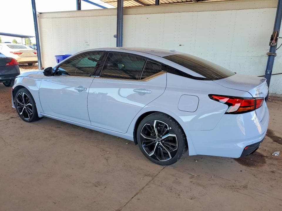 2024 NISSAN ALTIMA SR 2