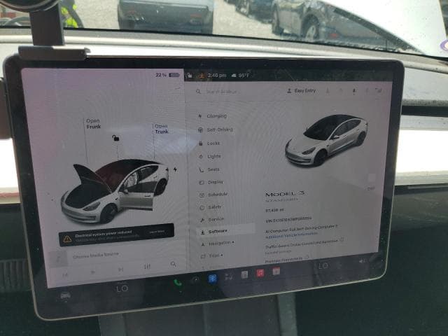 2021 TESLA 3 9
