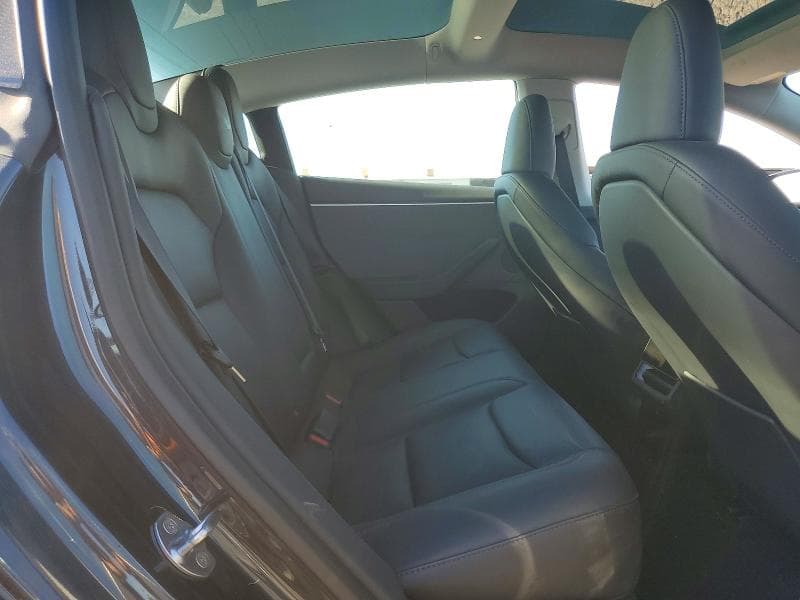 2025 TESLA MODEL 3 10