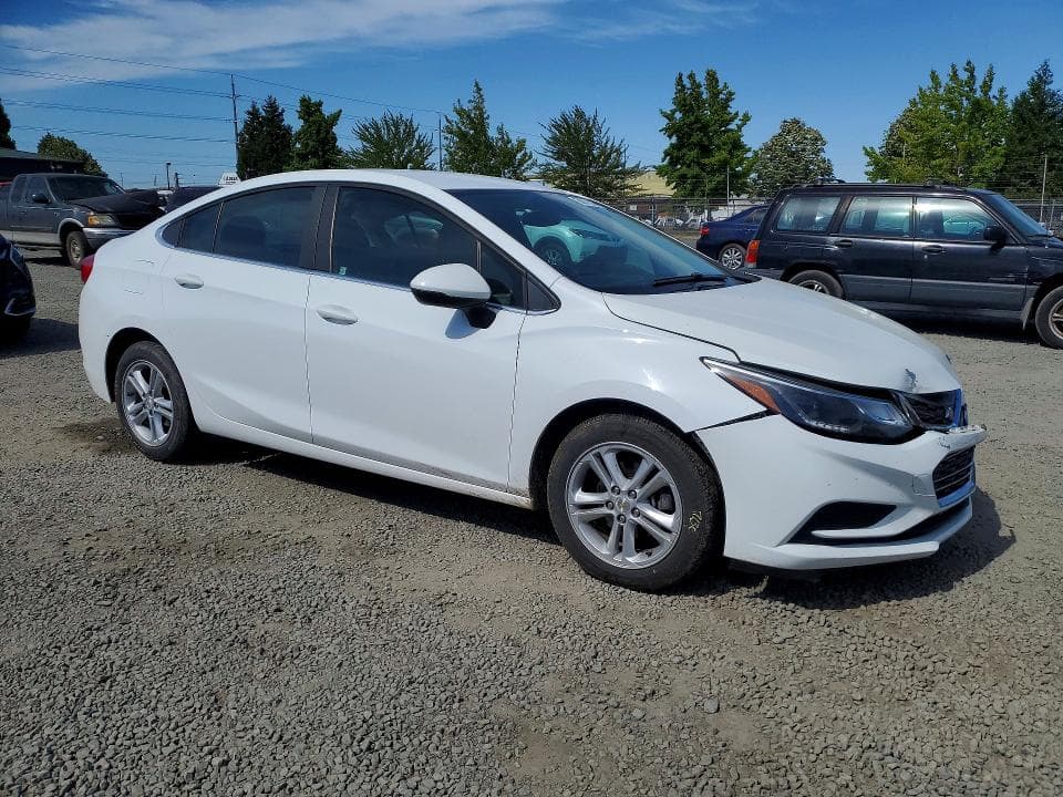 2017 CHEVROLET CRUZE LT LT 4