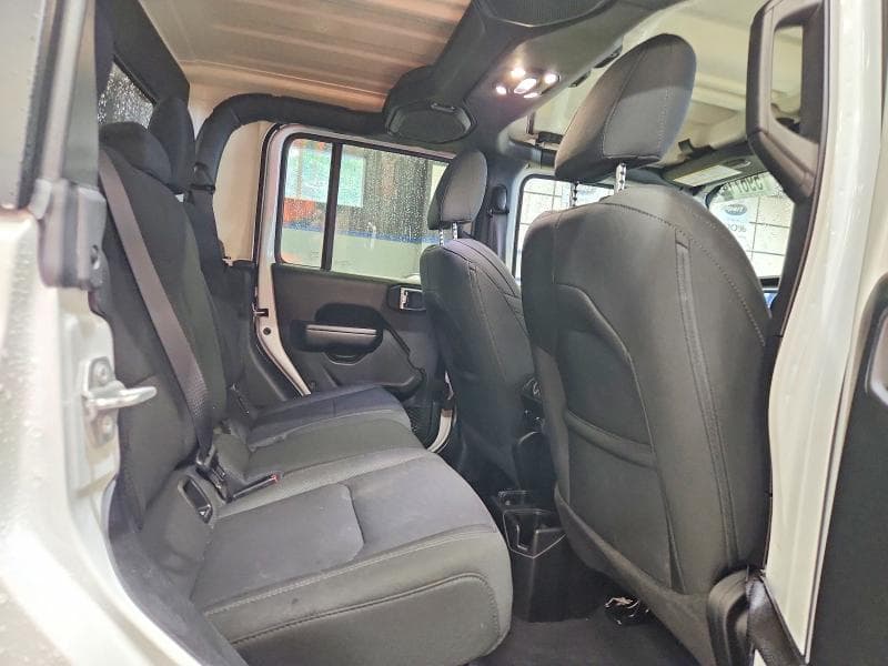 2021 JEEP GLADIATOR SPORT 11