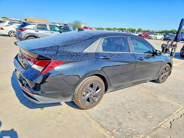 2021 HYUNDAI ELANTRA SEL 3