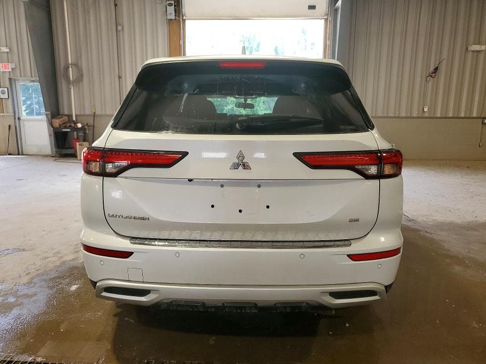 2023 MITSUBISHI OUTLANDER SE 6