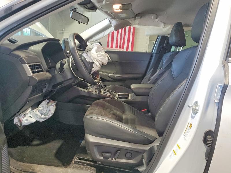 2023 MITSUBISHI OUTLANDER SE 7