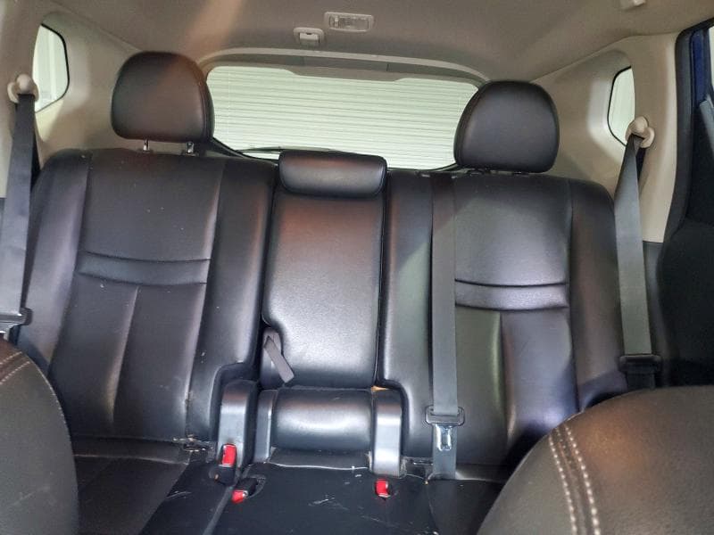 2019 NISSAN ROGUE S 10