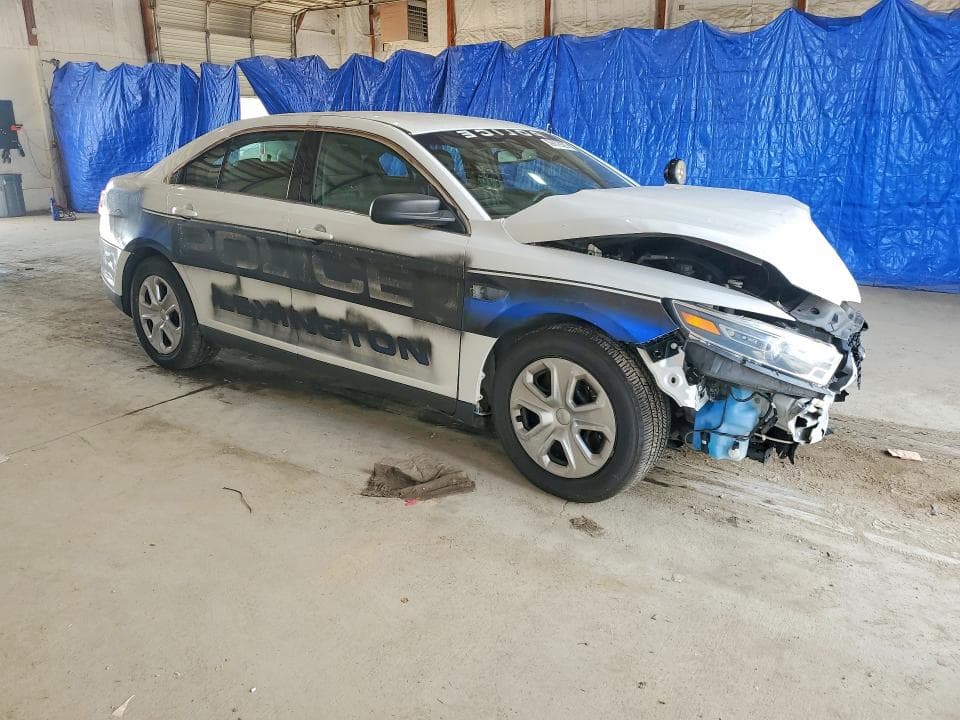 2018 FORD TAURUS POLICE INTERCEPTOR POLICE INTERCEPTOR 4