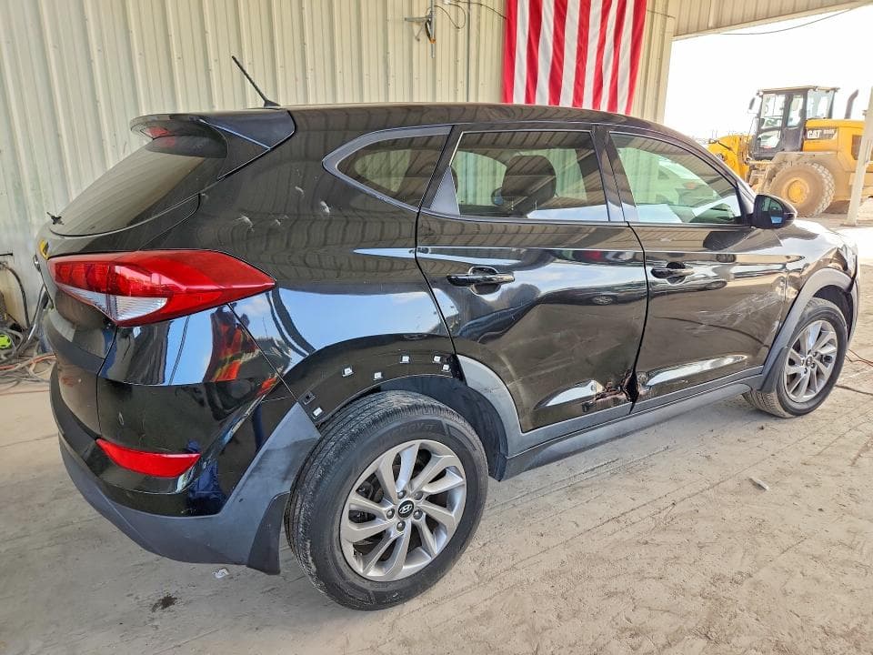 2018 HYUNDAI TUCSON SE 3