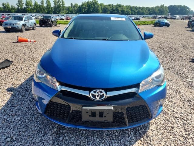 2017 TOYOTA CAMRY SE 5