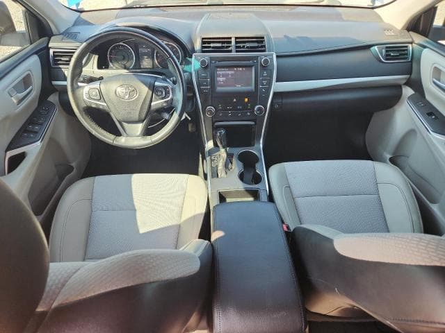 2017 TOYOTA CAMRY SE 8