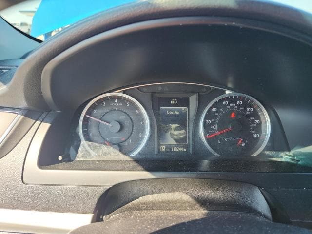 2017 TOYOTA CAMRY SE 9