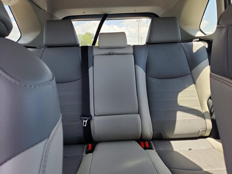 2025 TOYOTA RAV4 LIMITED 10