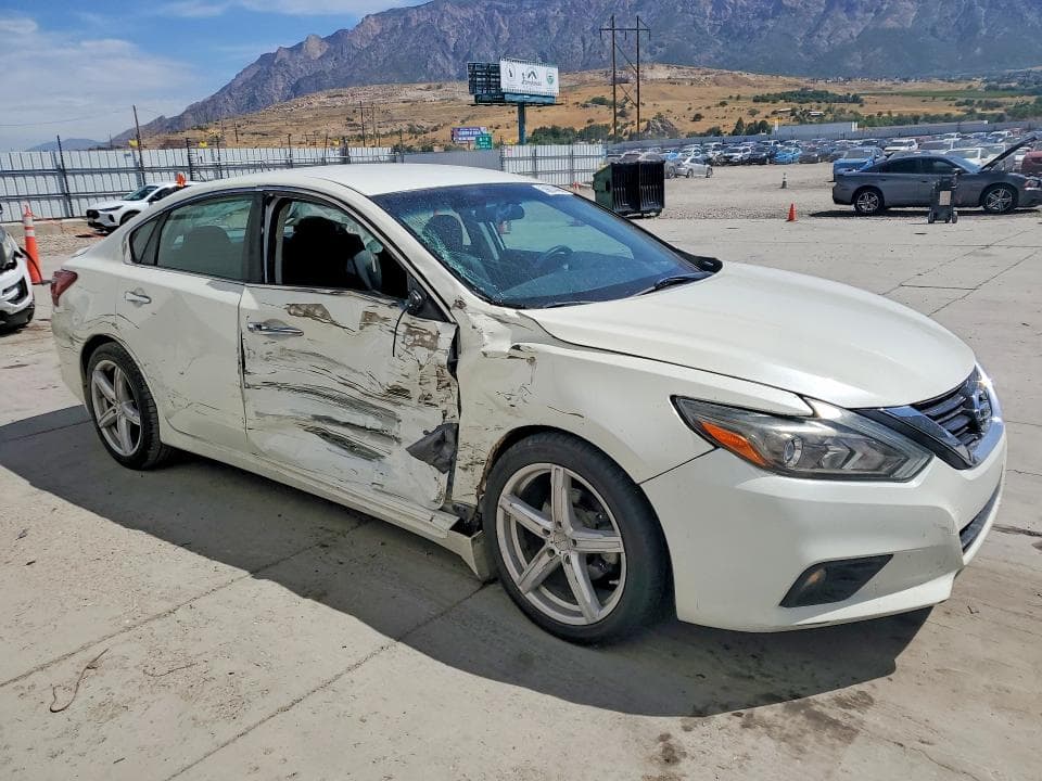 2017 NISSAN ALTIMA 2.5 SR 2.5 SR 4